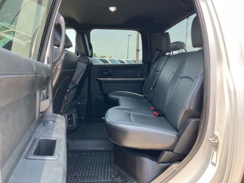 Used 2021 RAM 3500 Tradesman w/ Chrome Appearance Group AWD/4WD image 13