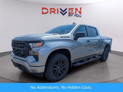 New 2025 Chevrolet Silverado 1500 Custom w/ Turbomax Blackout Package