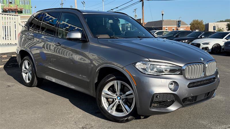 Used 2017 BMW X5 xDrive50i AWD/4WD image 8
