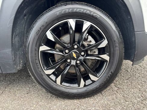 Used 2023 Chevrolet TrailBlazer LT w/ Convenience Package FWD image 29