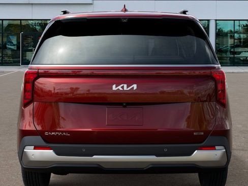 New 2026 Kia Carnival SX FWD image 13