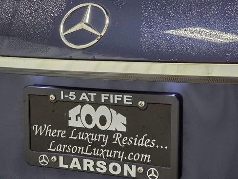 Used 2024 Mercedes-Benz GLE 350 GLE 350 w/ 3rd Row Seat Package image 31