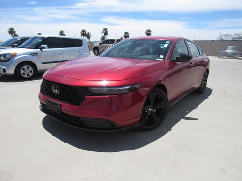 Used 2023 Honda Accord Sport image 1
