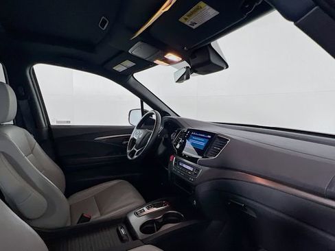 Used 2021 Honda Passport EX-L image 10