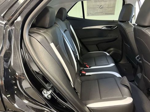 New 2025 Buick Envision Sport Touring image 32