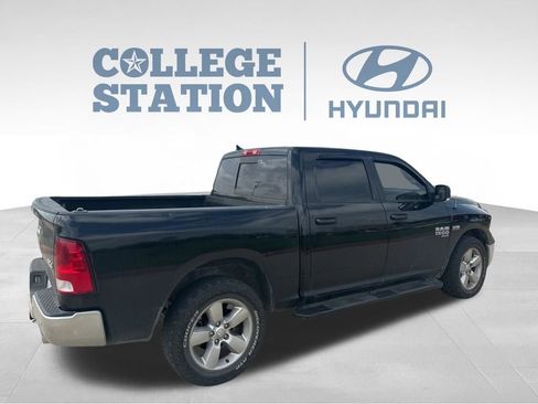 Used 2019 RAM 1500 Big Horn image 5