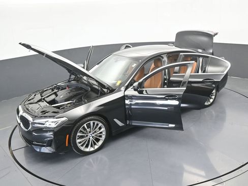 Used 2022 BMW 530i w/ Premium Package image 73