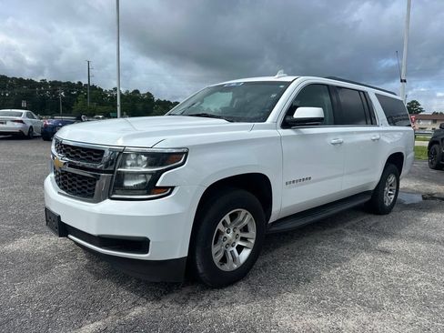 Used 2018 Chevrolet Suburban LT RWD image 7