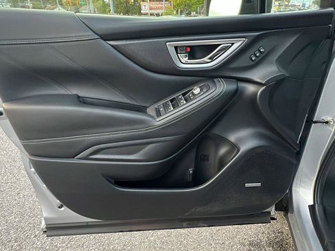 Used 2021 Subaru Forester Touring image 22