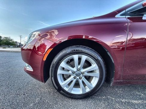 Used 2016 Chrysler 200 Limited w/ Convenience Group FWD image 17