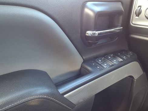 Used 2014 Chevrolet Silverado 1500 LT w/ LT Convenience Package image 18