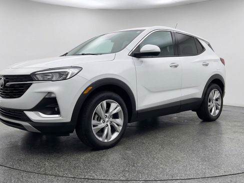 Used 2025 Buick Encore GX Preferred image 3