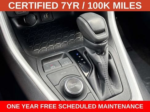 Used 2025 Toyota RAV4 XLE AWD/4WD image 22