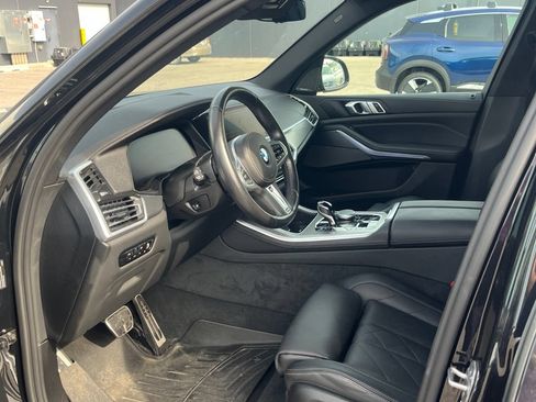 Used 2023 BMW X5 xDrive40i w/ M Sport Package AWD/4WD image 5