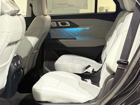 New 2026 Ford Explorer Platinum w/ LUX Leather Package image 51