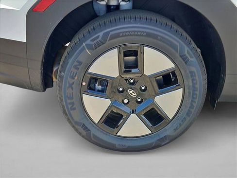 New 2026 Hyundai Santa Fe SE FWD image 10