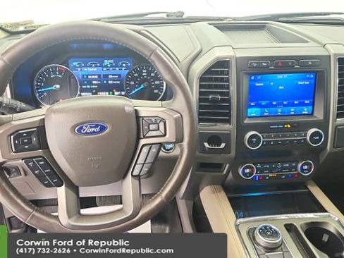 Used 2020 Ford Expedition XLT w/ Equipment Group 202A AWD/4WD image 14