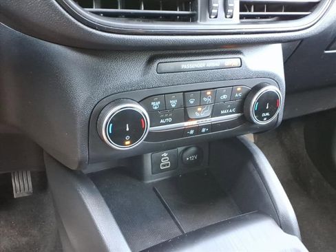 Used 2025 Ford Escape ST-Line AWD/4WD image 20