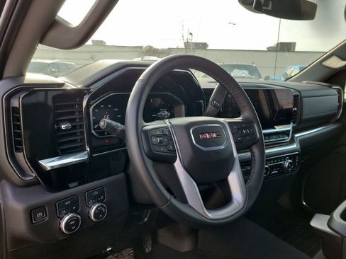 Certified 2024 GMC Sierra 1500 SLE w/ Preferred Package AWD/4WD image 19