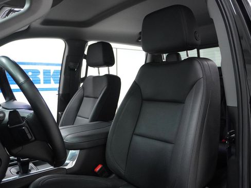 Used 2024 GMC Sierra 1500 SLT image 15