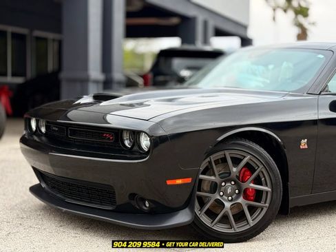 Used 2019 Dodge Challenger R/T Scat Pack w/ Driver Convenience Group RWD image 2