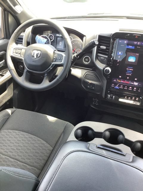 Certified 2025 RAM 2500 Big Horn AWD/4WD image 14