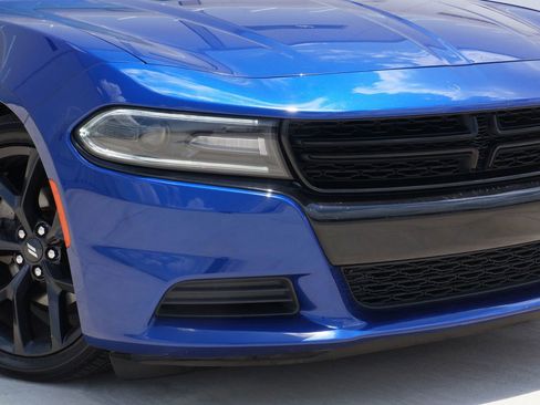 Used 2021 Dodge Charger SXT w/ Blacktop Package RWD image 14