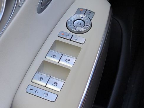 New 2026 Genesis GV70 2.5T Select image 23