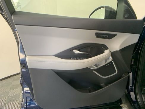 Certified 2024 Jaguar E-PACE R-Dynamic SE image 10