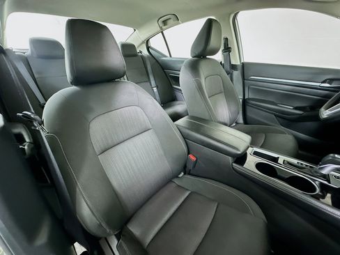 Used 2023 Nissan Altima 2.5 SV image 25