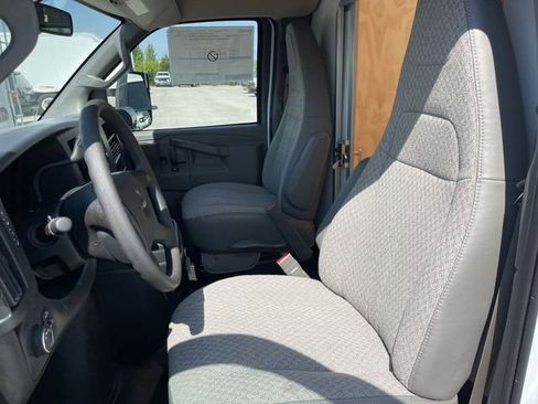 New 2025 GMC Savana 3500 w/ Power Convenience Package RWD image 7