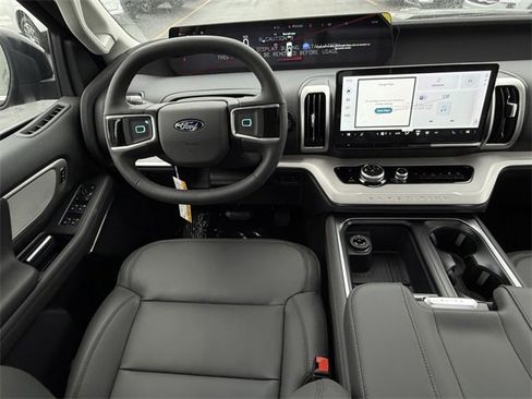New 2026 Ford Expedition Max Active image 11