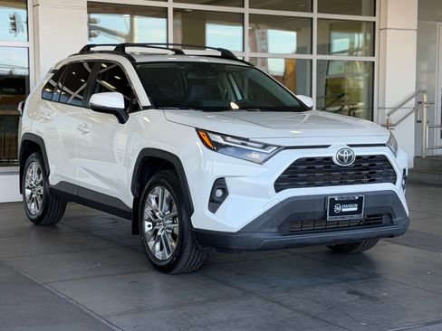 Certified 2022 Toyota RAV4 XLE Premium FWD image 6