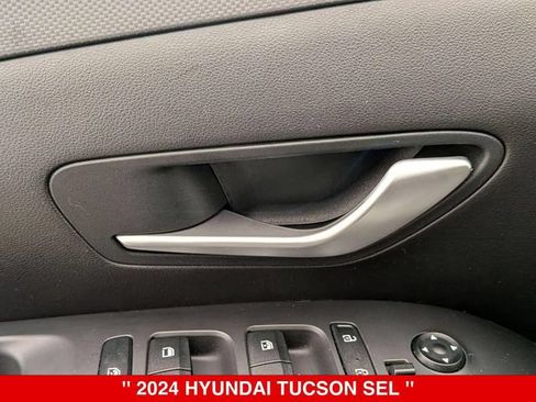 Used 2024 Hyundai Tucson SEL AWD/4WD image 12