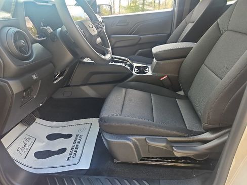 New 2026 Chevrolet Colorado Trail Boss AWD/4WD image 10