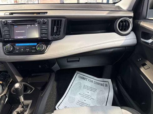 Used 2018 Toyota RAV4 XLE w/ Plus Extra Value Package FWD image 22