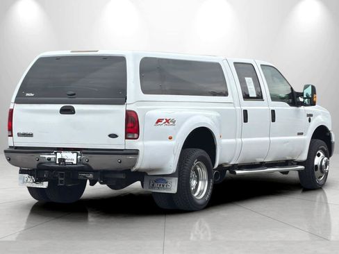 Used 2006 Ford F350 4x4 Crew Cab DRW Super Duty image 2