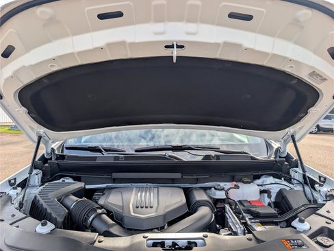 New 2026 Chevrolet Traverse LT w/ Driver Confidence Package FWD image 36
