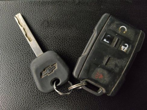 Used 2018 Chevrolet Silverado 1500 LT w/ Texas Edition image 32