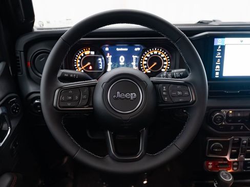 New 2026 Jeep Wrangler Unlimited Rubicon AWD/4WD image 14