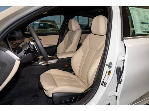 New 2026 BMW 330i xDrive Sedan w/ Convenience Package image 73