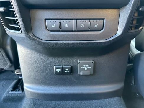 New 2025 Toyota Tundra Platinum image 12