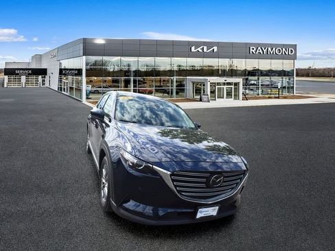 Used 2018 MAZDA CX-9 Touring w/ Touring Premium Package FWD image 9