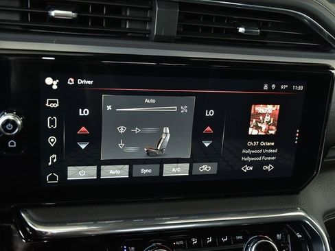 Used 2024 GMC Sierra 1500 Denali w/ Technology Package image 53