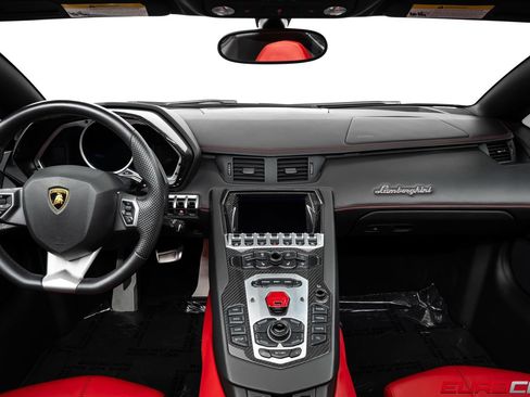 Used 2015 Lamborghini Aventador LP 700-4 AWD/4WD image 35