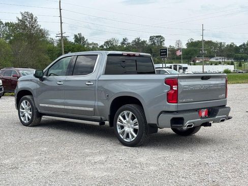 New 2026 Chevrolet Silverado 1500 High Country AWD/4WD image 3