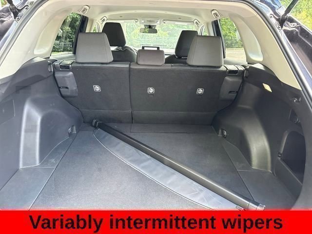 Used 2025 Toyota RAV4 XLE FWD image 89