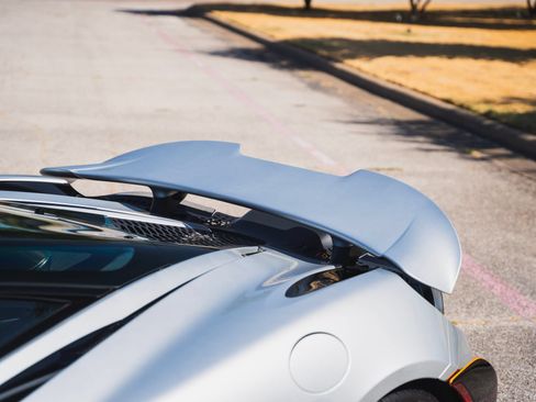 Used 2021 McLaren 765LT RWD image 19