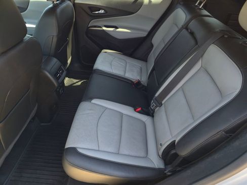 Used 2020 Chevrolet Equinox Premier image 30