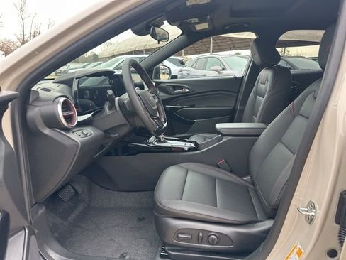 New 2026 Chevrolet Trax RS w/ Sunroof Package FWD image 10